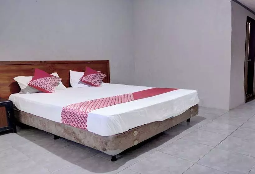 ホテル Tepian Batang Hari By Oyo