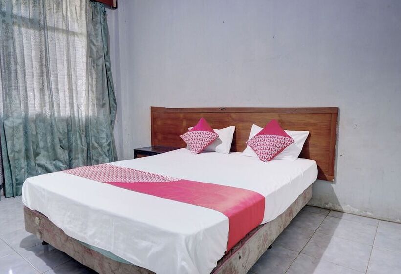 בית מלון כפרי Tepian Batang Hari By Oyo