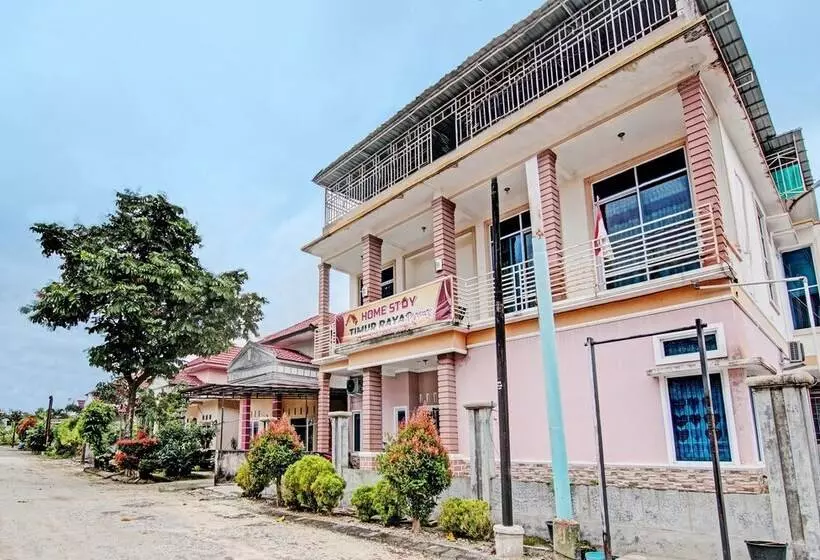 هتل Timur Raya Homestay Syariah By Oyo