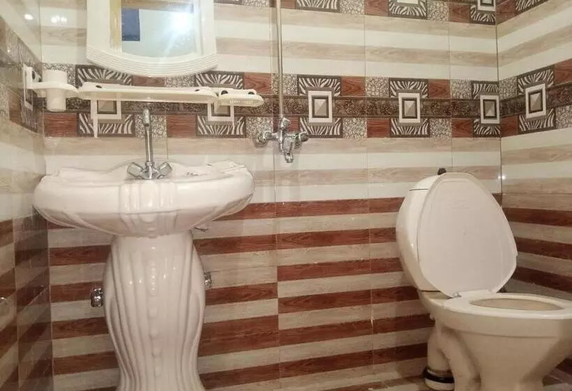 هتل Vip Palace Lodge