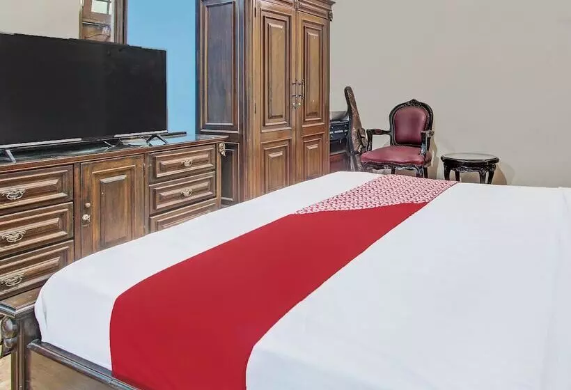 ホテル Wulan Homestay Syariah Solo By Oyo