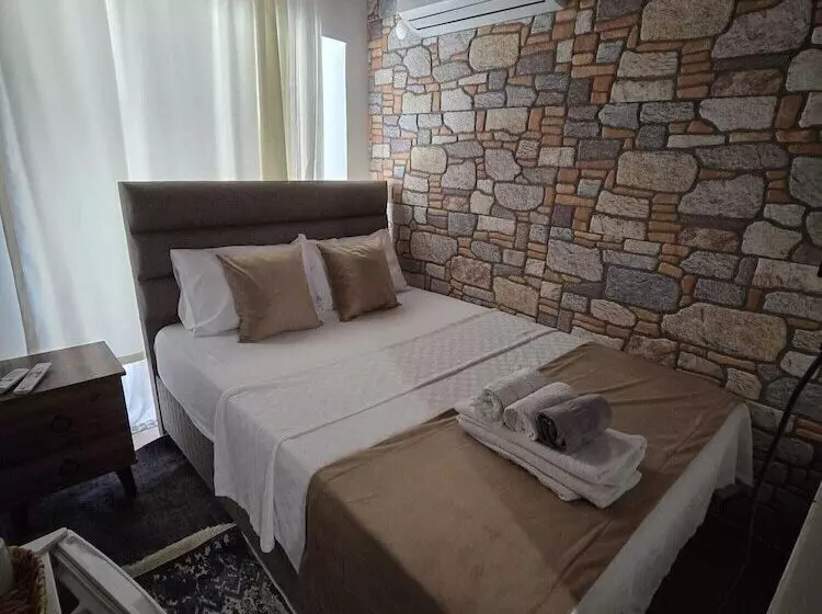 Meydan Otel