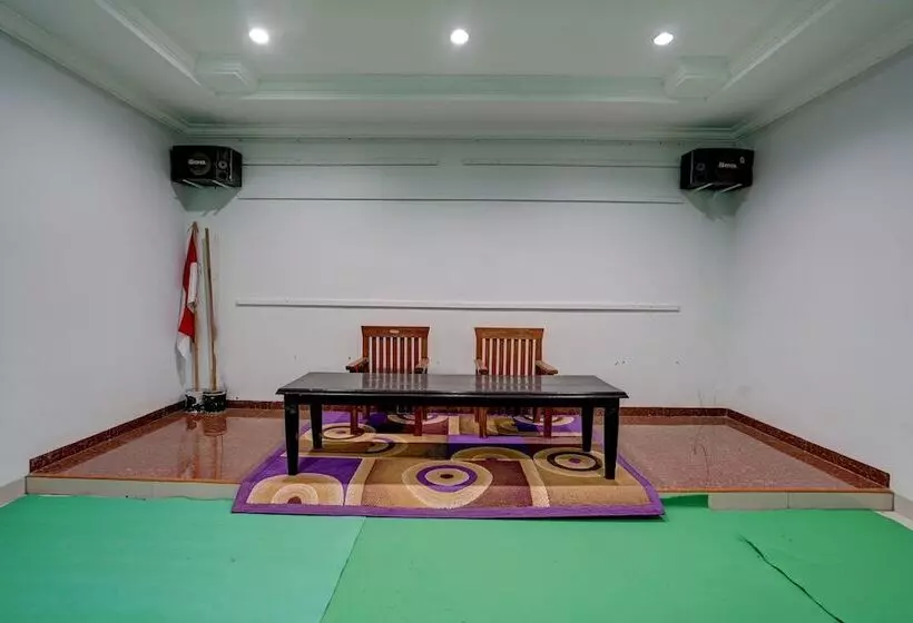 Miranda Hotel Syariah By Oyo