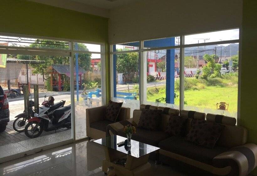 Miranda Hotel Syariah By Oyo