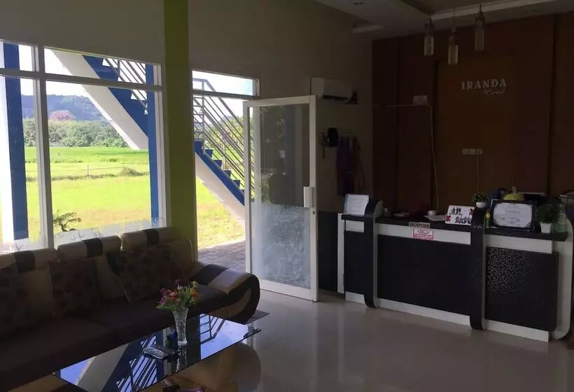 Miranda Hotel Syariah By Oyo