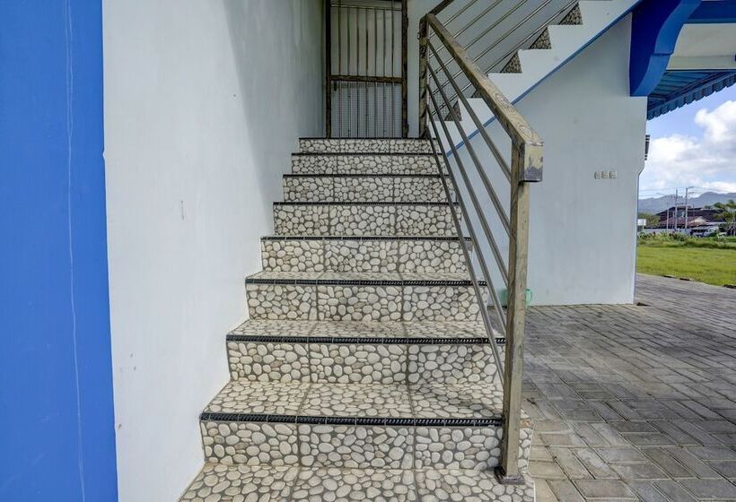 Miranda Hotel Syariah By Oyo