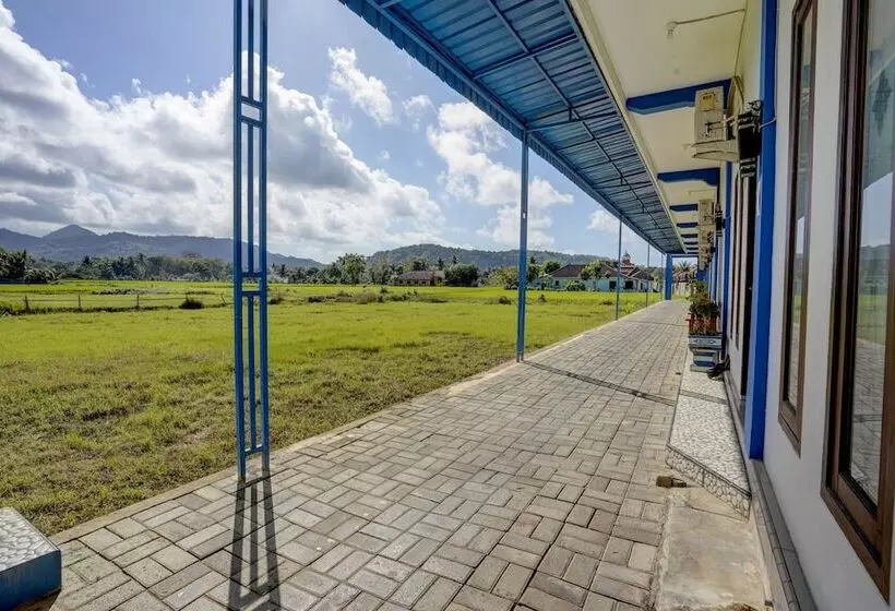 Miranda Hotel Syariah By Oyo