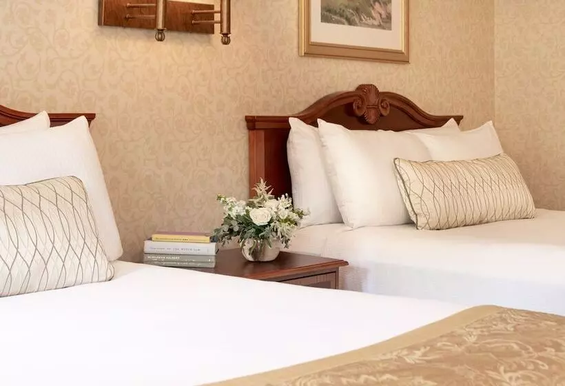 هتل Bar Harbor Grand