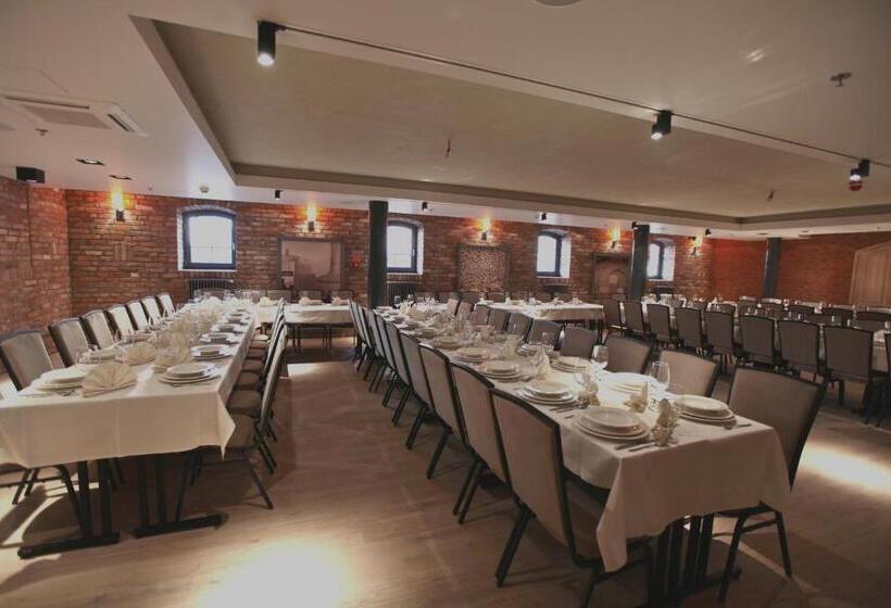 ホテル Browar Kościerzyna