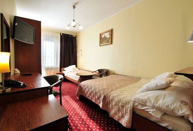 Отель Continental