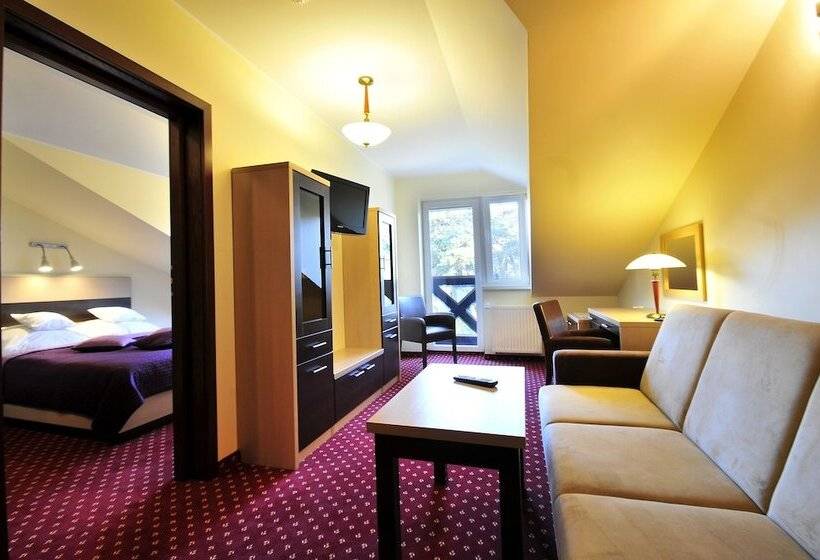 Отель Continental