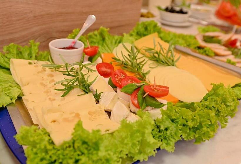 בית מלון כפרי Delta In