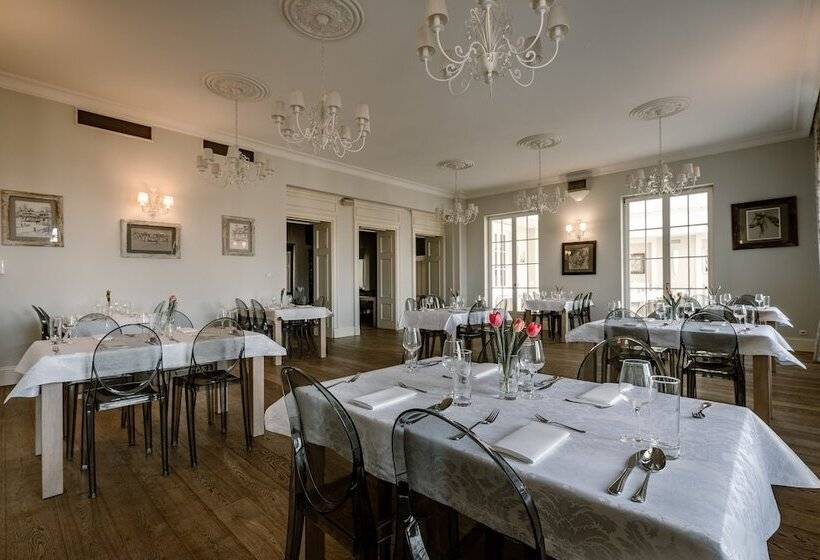 ホテル Dwor Droblin