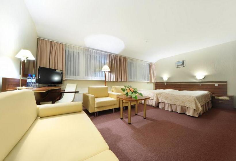 호텔 Bukowy Dworek Geovita