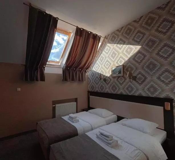 Hotelli Jedlinka