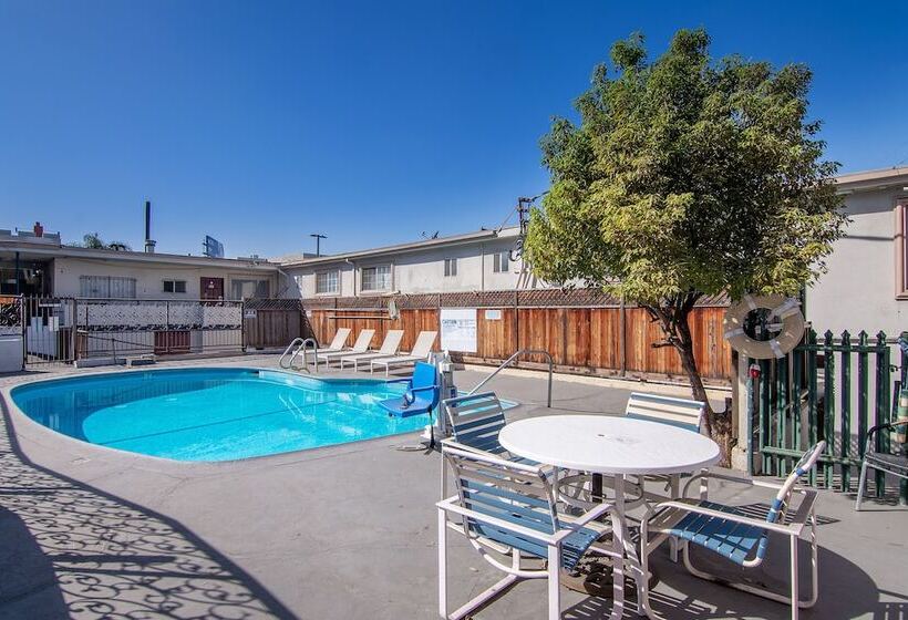 בית מלון כפרי La Royal Viking