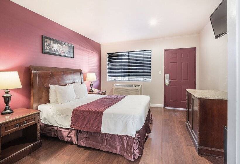 בית מלון כפרי La Royal Viking