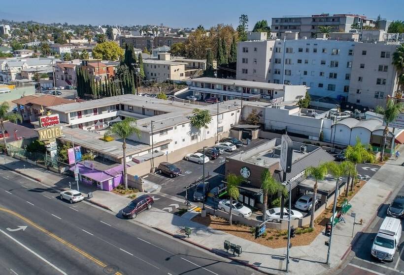 בית מלון כפרי La Royal Viking