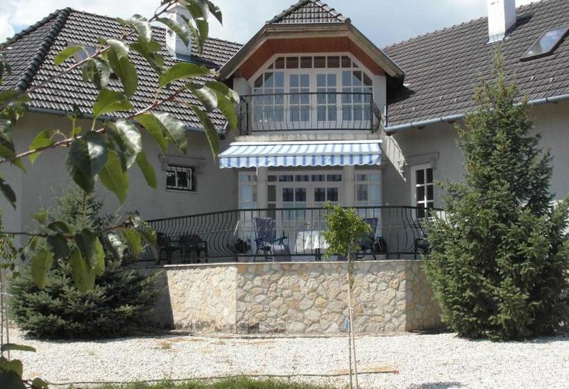 호텔 Lijoli Lounge Vendégház