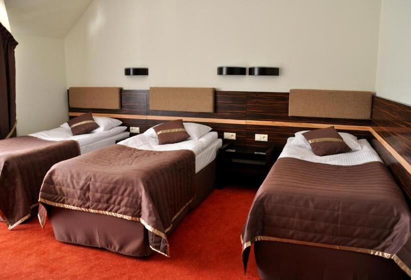 فندق Nad Wigrami