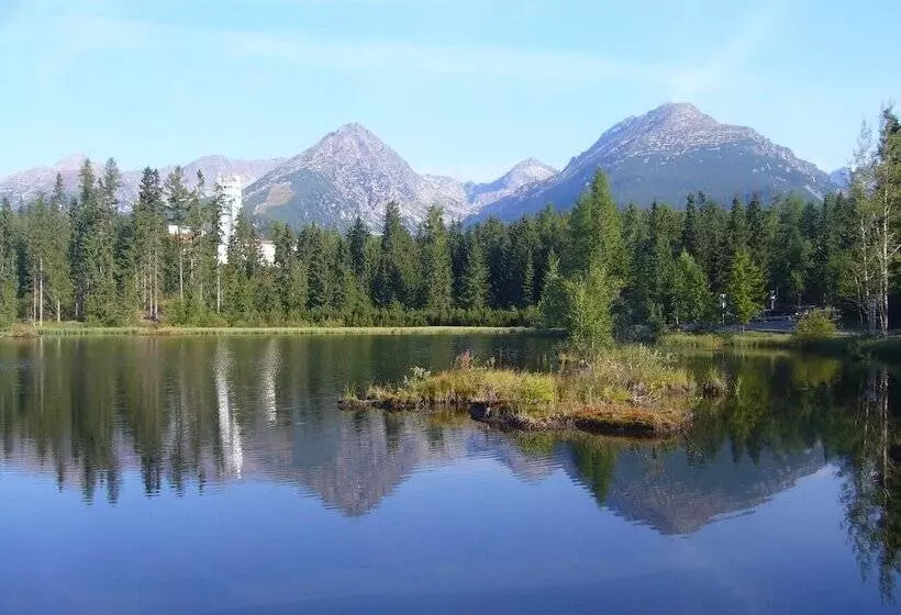 Hotelli Penzion Pleso