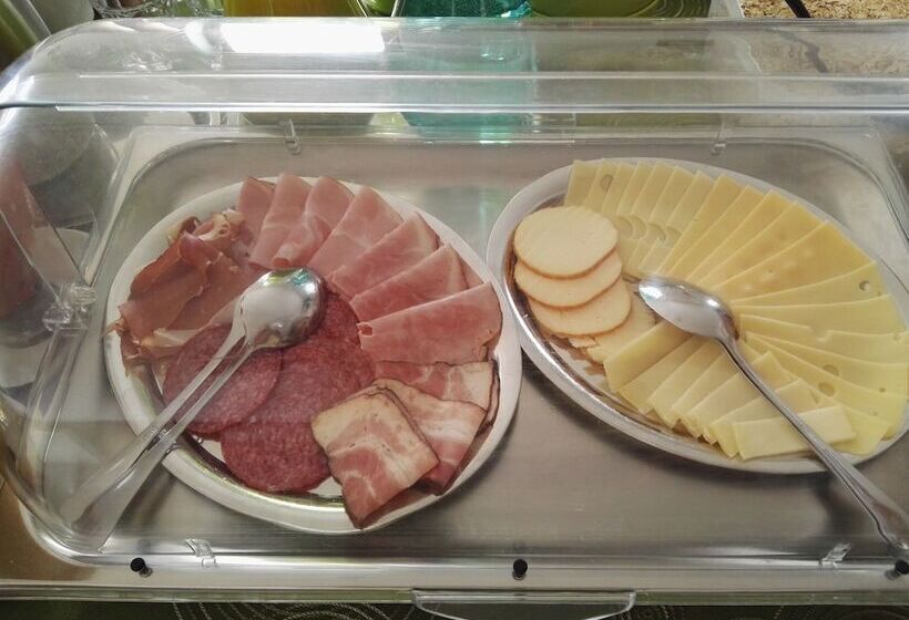 ホテル Penzion Pleso