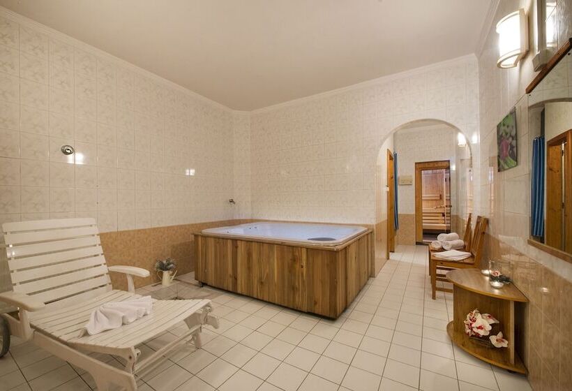 ホテル Penzion Pleso