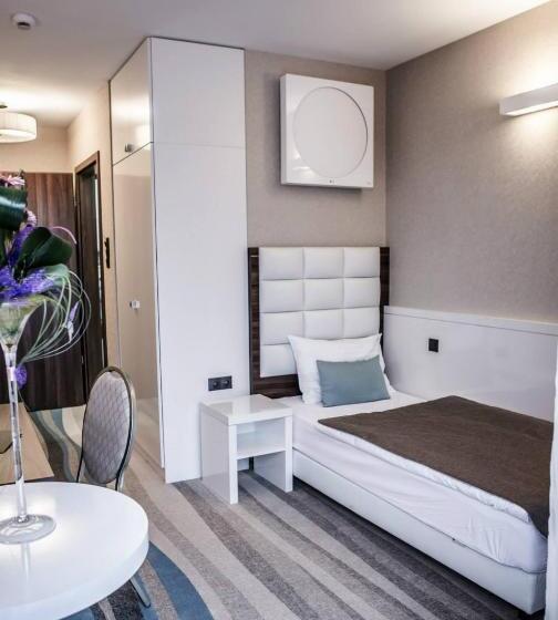 Отель Pogoria Residence