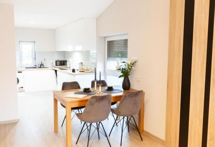 Отель Pogoria Residence