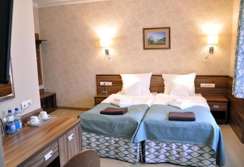 هتل Zdrojowy Sanus