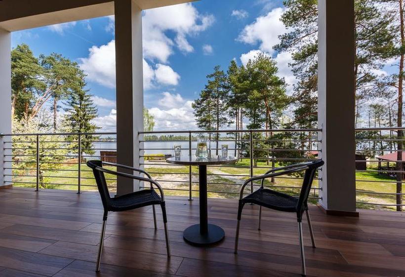 ホテル Sanvit Lake Resort & Spa