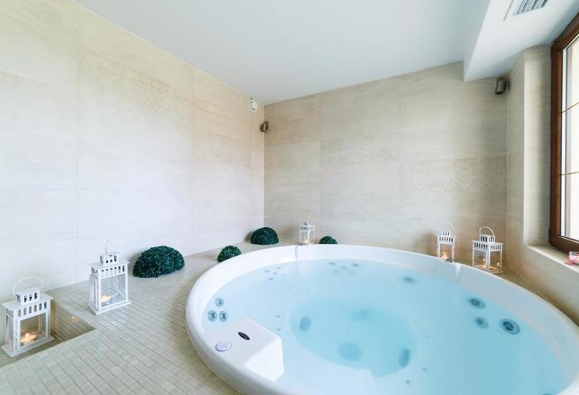 ホテル Sanvit Lake Resort & Spa