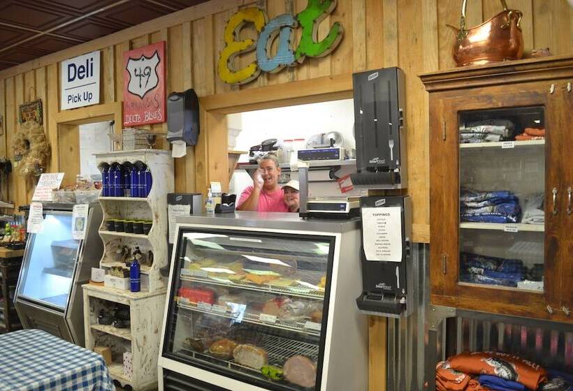 Hotelli South Shore Cottages