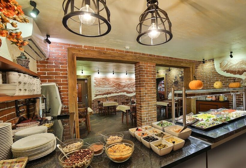 בית מלון כפרי &spa Jawor