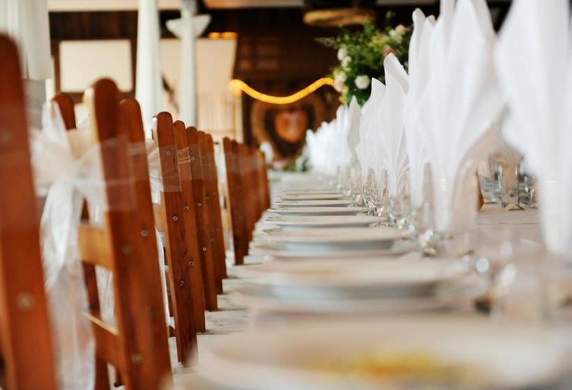 호텔 Stara Stajnia