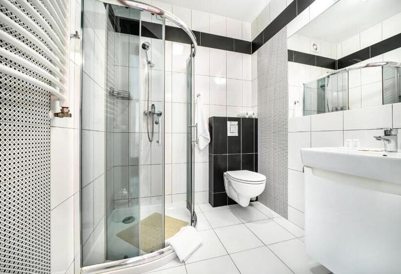 בית מלון כפרי Sunset Spa