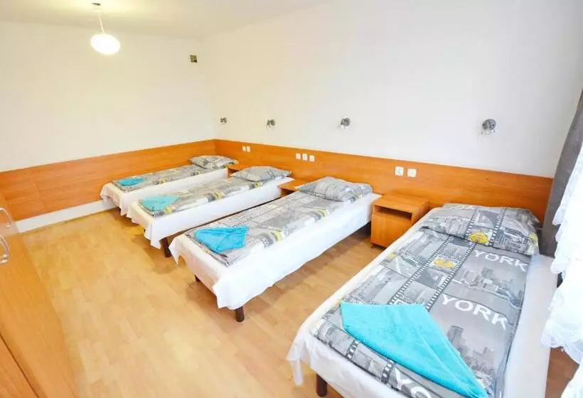 ホテル Twój Hostel Ruda śląska
