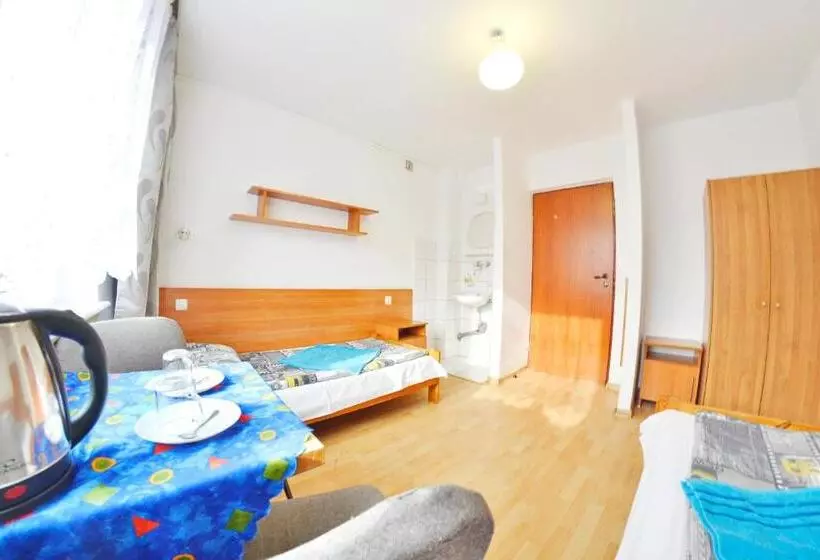 ホテル Twój Hostel Ruda śląska