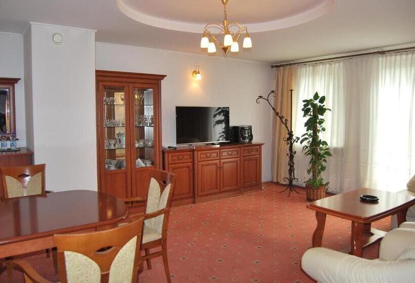 호텔 W Dobieszkowie