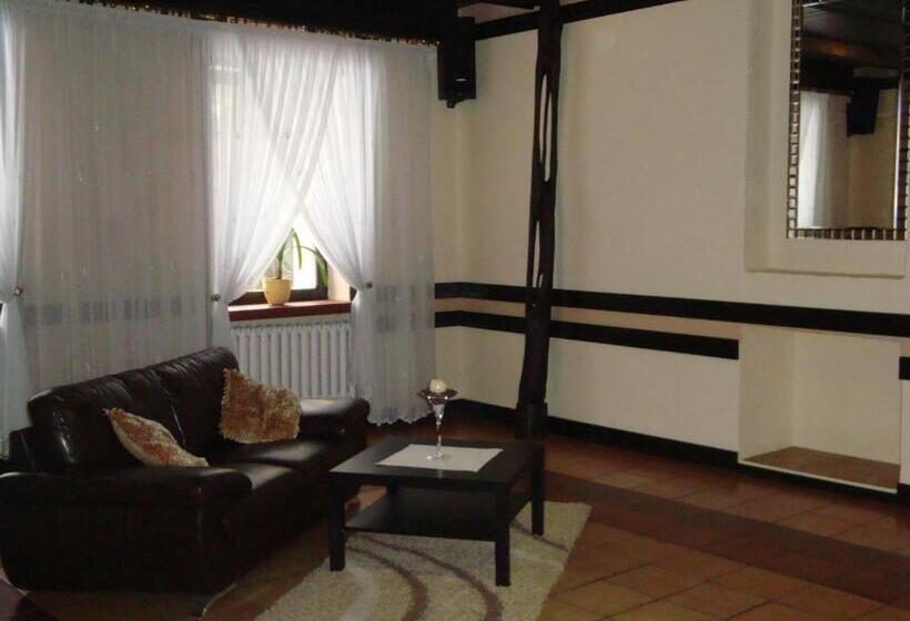 호텔 W Dobieszkowie