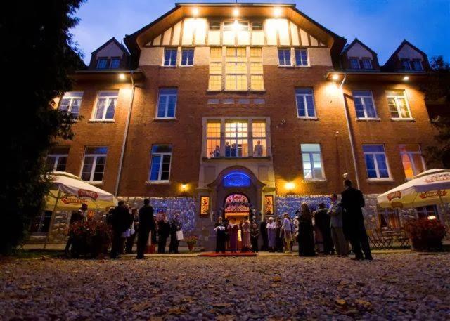 בית מלון כפרי Willa Park