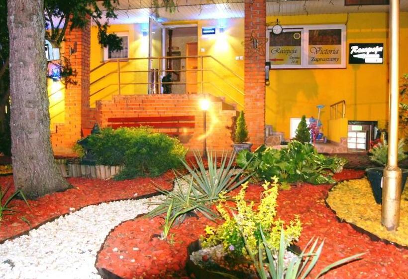 فندق Willa-restauracja Victoria