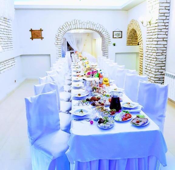 فندق Willa-restauracja Victoria