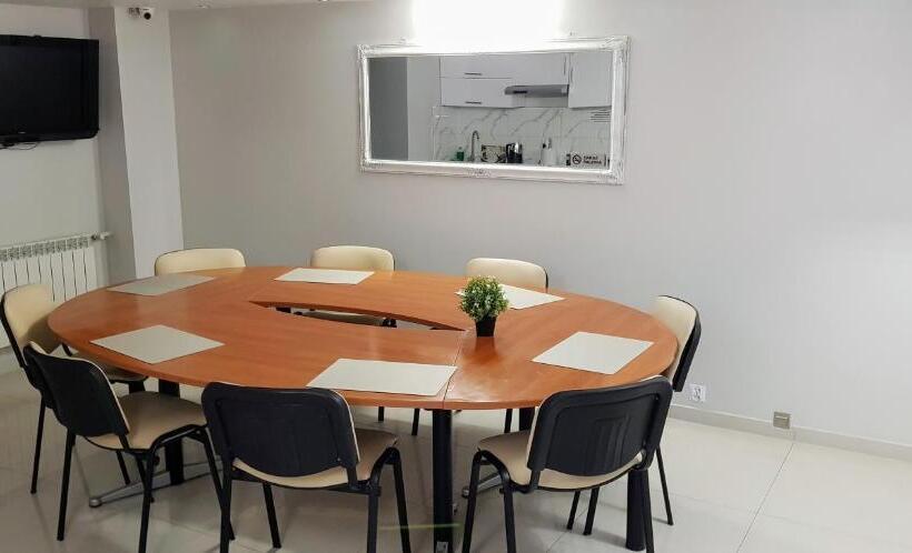 فندق Willa-restauracja Victoria