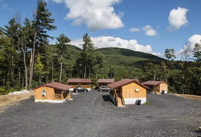 King Hendrick Motel And Suites