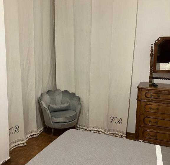 تختخواب و صبحانه La Casa Delle Querce