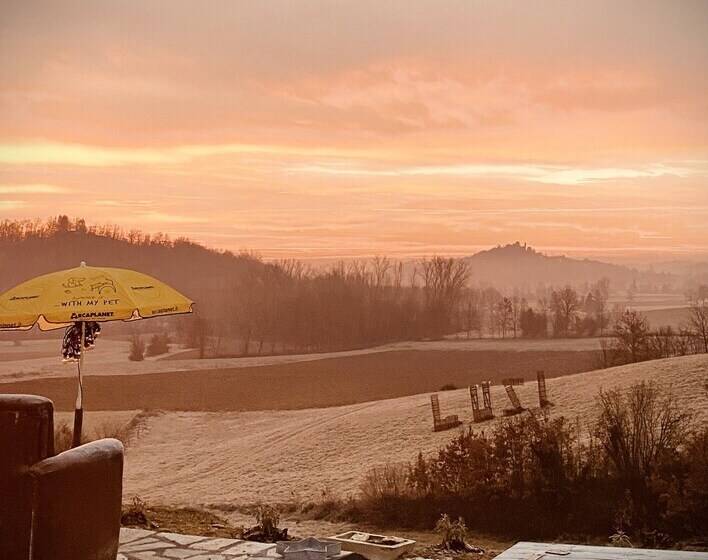 민박 Lusi è In Collina