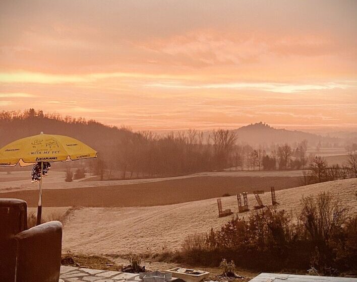 민박 Lusi è In Collina