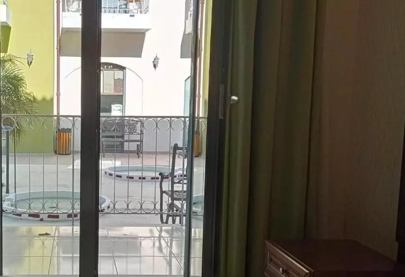 Hotelli Alexander Mountain Resort