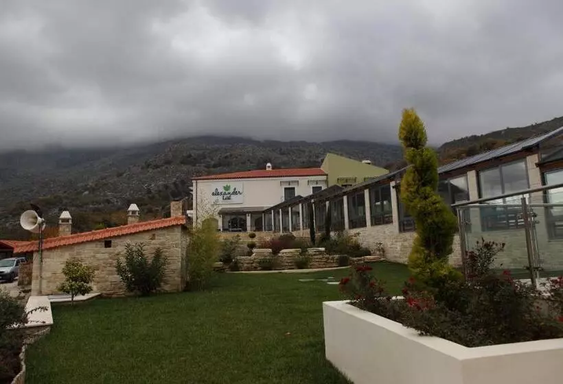 Hotelli Alexander Mountain Resort